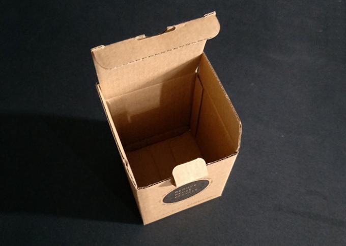 Boîtes mobiles de papier de petit carton de Brown ridées pour l'expédition de emballage