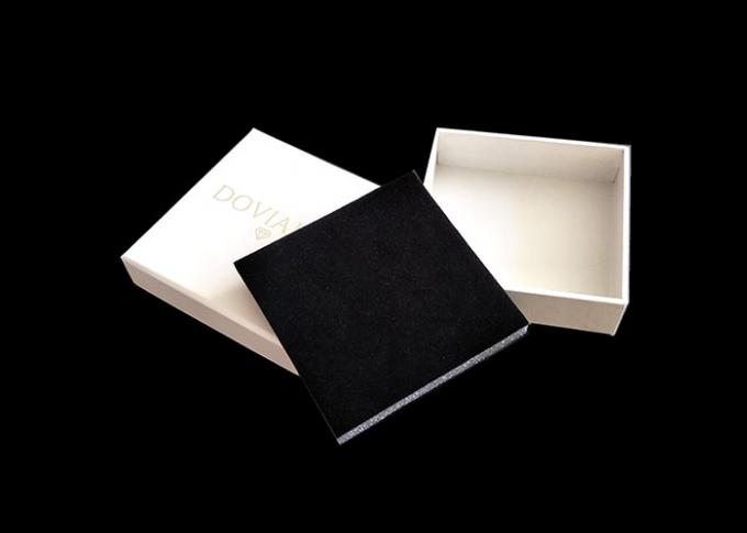 Boîte-cadeau blancs de carton décoratifs, boîtes actuelles avec l'insertion de plateau de couvercles
