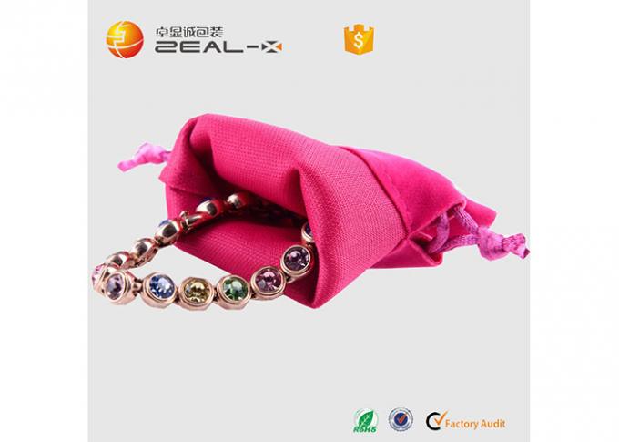 Protection sensible de bijoux de sacs de cordon de velours d'emballage de collier populaire