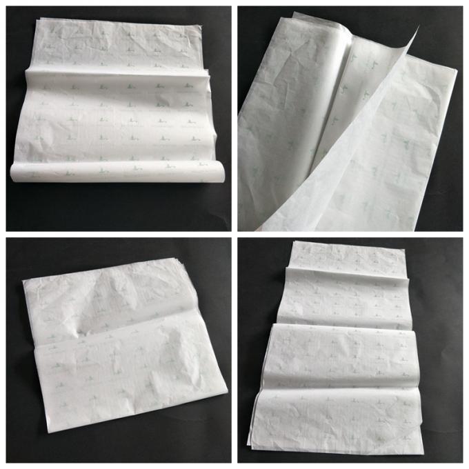 Impression typographique blanche de papier d'emballage de tissu, emballage de cadeau de papier d'emballage de fleur