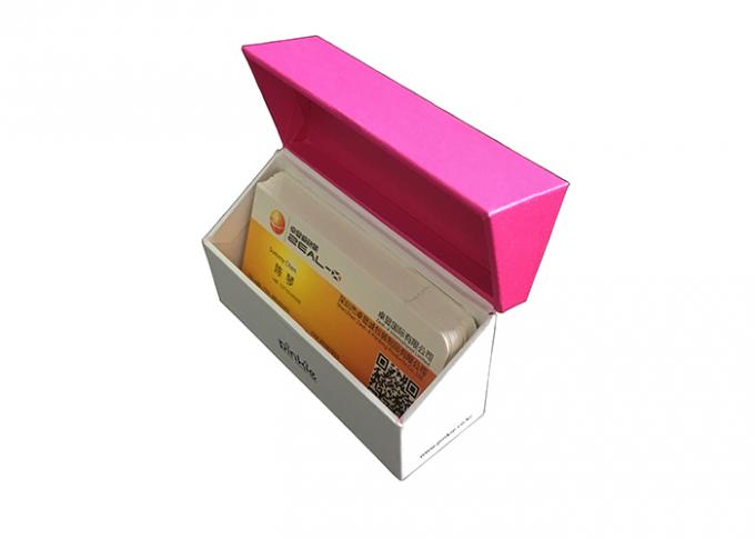 Surface texturisée de empaquetage de estampillage chaude de boîte-cadeau d'aimant avec la couleur rose