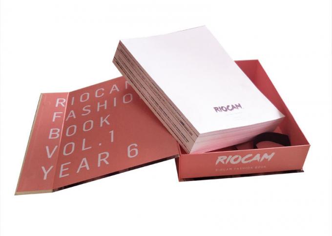 Fermeture magnétique de couleur d'impression de Cmyk de papier de carton de boîte formée par livre de magazine