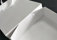 Fermeture brillante blanche se pliante de ruban de stratification de boîte-cadeau de carton d'ornement fournisseur