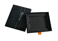La boîte de glissière de papier noire de boîte d'allumettes de couleur, glissent le boîte-cadeau avec l'insertion de mousse fournisseur