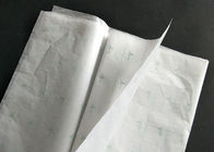 Impression typographique blanche de papier d'emballage de tissu, emballage de cadeau de papier d'emballage de fleur fournisseur