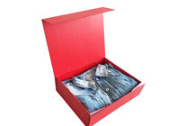 Logo chaud de noir d'aluminium de boîte-cadeau pliables magnétiques rouges pour l'empaquetage de vêtements fournisseur