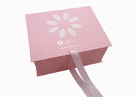 Fermeture pliable de ruban de boîte-cadeau d'emballage cosmétique rose de carton pour des soins de la peau fournisseur