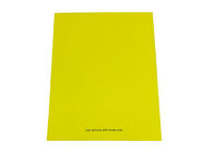 Boîte-cadeau formé par livre jaune de couleur, boîtes de dessus de secousse de carton avec le crochet magnétique fournisseur