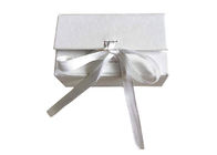 Collier léger d'emballage de boîte-cadeau de papier de bijoux avec le logo de estampillage chaud fournisseur