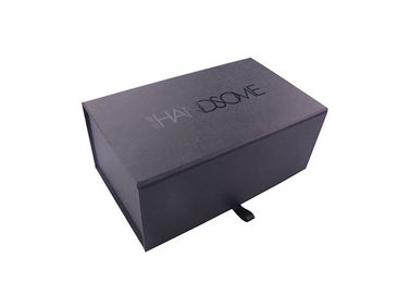 Chine Boîte-cadeau pliables moyens Papier d&#039;emballage de carton de noir de Matt pour l&#039;emballage de T-shirt usine