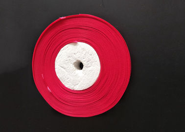 Ruban rouge Rolls, biens en vrac brodés de satin de Spandex de polyester de ruban de satin